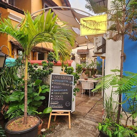 Ederra Stays & Cafe Panaji Extérieur photo